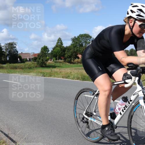 25.08.2024 - Elbe Triathlon Hamburg Fuchs,  Jonas http://msf.ph/oto/6868578 25.08.2024 11:03:44 Radfahren 1703, 1656, 787 meine-sportfotos.de