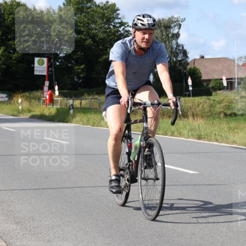 25.08.2024 - Elbe Triathlon Hamburg Fuchs,  Jonas http://msf.ph/oto/6868587 25.08.2024 11:03:50 Radfahren 787, 1683, 1441 meine-sportfotos.de