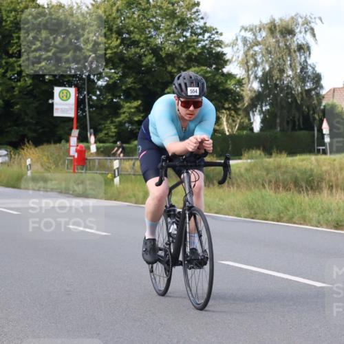25.08.2024 - Elbe Triathlon Hamburg Fuchs,  Jonas http://msf.ph/oto/6868601 25.08.2024 10:21:30 Radfahren 556, 613, 554, 357, 476, 614, 652, 584 meine-sportfotos.de