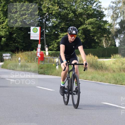 25.08.2024 - Elbe Triathlon Hamburg Fuchs,  Jonas http://msf.ph/oto/6868612 25.08.2024 10:21:32 Radfahren 556, 613, 554, 357, 476, 614, 652, 584, 529 meine-sportfotos.de