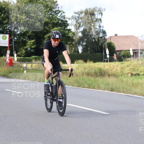 25.08.2024 - Elbe Triathlon Hamburg Fuchs,  Jonas http://msf.ph/oto/6868616 25.08.2024 10:21:32 Radfahren 556, 613, 554, 357, 476, 614, 652, 584, 529 meine-sportfotos.de