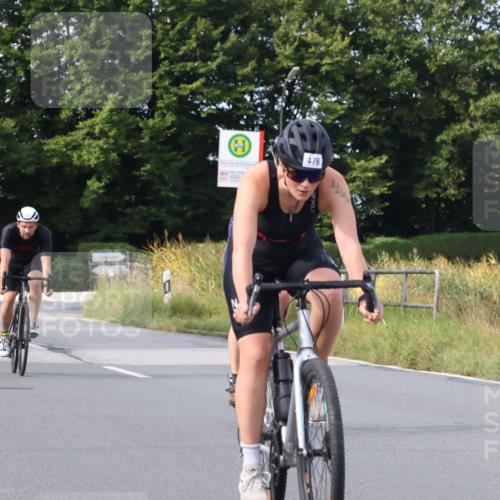25.08.2024 - Elbe Triathlon Hamburg Fuchs,  Jonas http://msf.ph/oto/6868636 25.08.2024 10:21:34 Radfahren 554, 357, 476, 614, 652, 584, 529, 611 meine-sportfotos.de