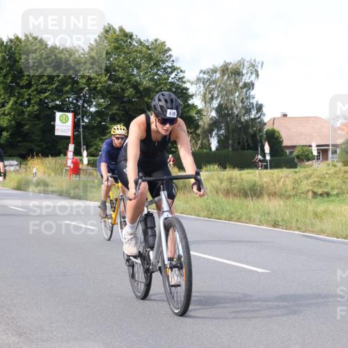25.08.2024 - Elbe Triathlon Hamburg Fuchs,  Jonas http://msf.ph/oto/6868644 25.08.2024 10:21:34 Radfahren 554, 357, 476, 614, 652, 584, 529, 611 meine-sportfotos.de