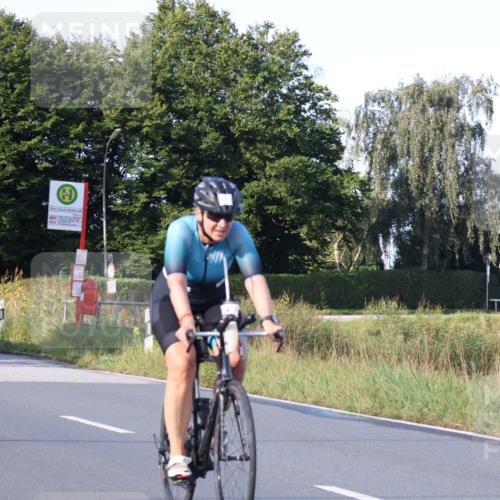 25.08.2024 - Elbe Triathlon Hamburg Fuchs,  Jonas http://msf.ph/oto/6868645 25.08.2024 09:31:08 Radfahren 254, 271, 67, 113, 136, 187, 257, 302, 307 meine-sportfotos.de