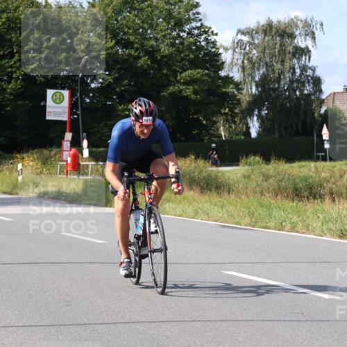 25.08.2024 - Elbe Triathlon Hamburg Fuchs,  Jonas http://msf.ph/oto/6868680 25.08.2024 11:04:04 Radfahren 1697, 1414, 1624 meine-sportfotos.de