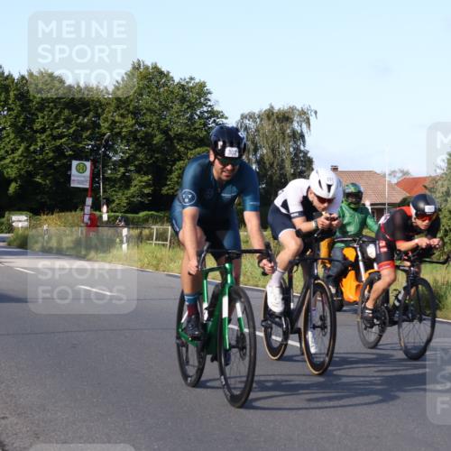 25.08.2024 - Elbe Triathlon Hamburg Fuchs,  Jonas http://msf.ph/oto/6868689 25.08.2024 09:31:11 Radfahren 271, 67, 113, 136, 187, 257, 302, 307, 312, 482 meine-sportfotos.de