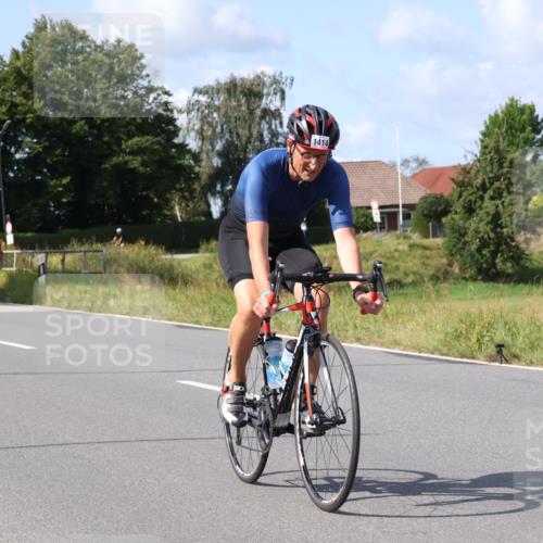25.08.2024 - Elbe Triathlon Hamburg Fuchs,  Jonas http://msf.ph/oto/6868690 25.08.2024 11:04:05 Radfahren 1697, 1414, 1624 meine-sportfotos.de