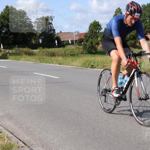 25.08.2024 - Elbe Triathlon Hamburg Fuchs,  Jonas http://msf.ph/oto/6868699 25.08.2024 11:04:05 Radfahren 1697, 1414, 1624 meine-sportfotos.de