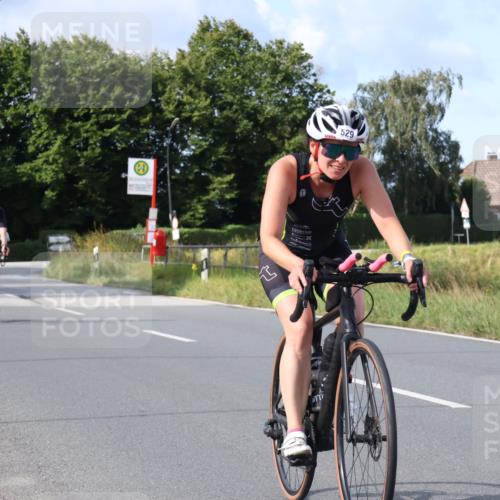 25.08.2024 - Elbe Triathlon Hamburg Fuchs,  Jonas http://msf.ph/oto/6868708 25.08.2024 10:21:38 Radfahren 357, 476, 614, 652, 584, 529, 611, 646 meine-sportfotos.de