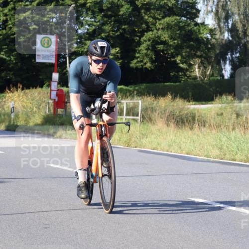 25.08.2024 - Elbe Triathlon Hamburg Fuchs,  Jonas http://msf.ph/oto/6868766 25.08.2024 09:31:18 Radfahren 307, 312, 482, 243, 72 meine-sportfotos.de