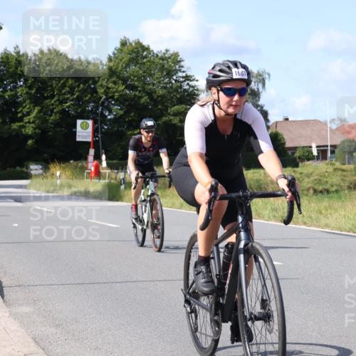 25.08.2024 - Elbe Triathlon Hamburg Fuchs,  Jonas http://msf.ph/oto/6868783 25.08.2024 11:04:22 Radfahren 1437, 1640, 1667, 1601 meine-sportfotos.de