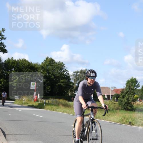 25.08.2024 - Elbe Triathlon Hamburg Fuchs,  Jonas http://msf.ph/oto/6868818 25.08.2024 11:04:29 Radfahren 1679, 788, 1662 meine-sportfotos.de