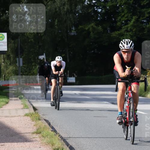 25.08.2024 - Elbe Triathlon Hamburg Fuchs,  Jonas http://msf.ph/oto/6868823 25.08.2024 10:22:02 Radfahren 631, 588, 593, 460, 570, 633, 559, 517 meine-sportfotos.de