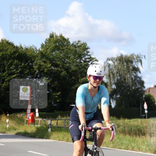 25.08.2024 - Elbe Triathlon Hamburg Fuchs,  Jonas http://msf.ph/oto/6868905 25.08.2024 11:04:49 Radfahren 777, 1636, 1691, 1450, 1635, 1623 meine-sportfotos.de