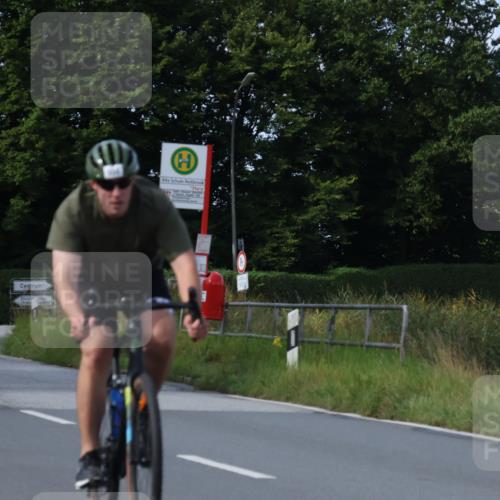 25.08.2024 - Elbe Triathlon Hamburg Fuchs,  Jonas http://msf.ph/oto/6868925 25.08.2024 10:22:13 Radfahren 559, 517, 622, 660, 538, 389, 654, 662, 366 meine-sportfotos.de