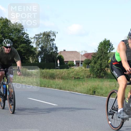 25.08.2024 - Elbe Triathlon Hamburg Fuchs,  Jonas http://msf.ph/oto/6868937 25.08.2024 10:22:14 Radfahren 517, 622, 660, 538, 389, 654, 662, 366 meine-sportfotos.de