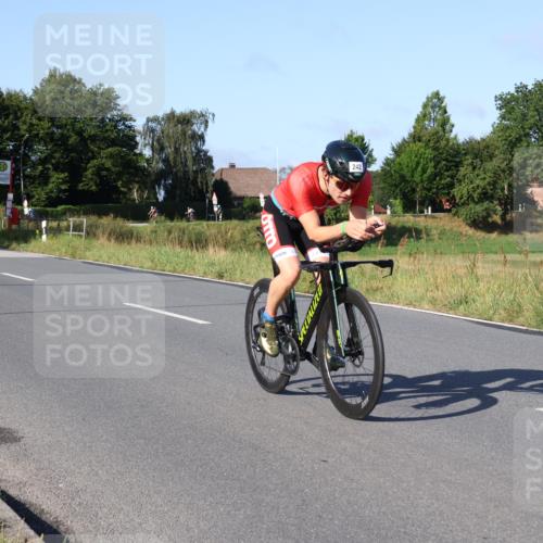 25.08.2024 - Elbe Triathlon Hamburg Fuchs,  Jonas http://msf.ph/oto/6868942 25.08.2024 09:31:33 Radfahren 125, 351, 223, 242, 173 meine-sportfotos.de