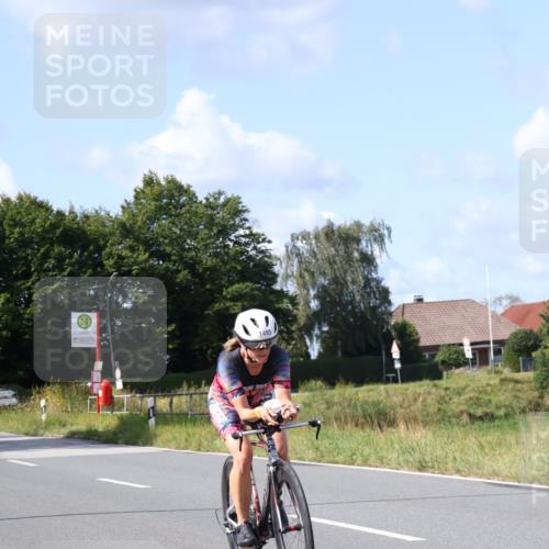 25.08.2024 - Elbe Triathlon Hamburg Fuchs,  Jonas http://msf.ph/oto/6868961 25.08.2024 11:04:57 Radfahren 1623, 1464, 1495, 1614 meine-sportfotos.de