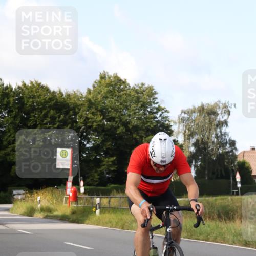 25.08.2024 - Elbe Triathlon Hamburg Fuchs,  Jonas http://msf.ph/oto/6868968 25.08.2024 10:22:19 Radfahren 654, 662, 366, 605 meine-sportfotos.de