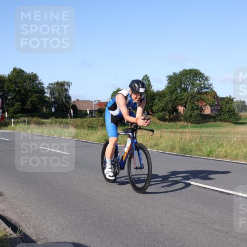 25.08.2024 - Elbe Triathlon Hamburg Fuchs,  Jonas http://msf.ph/oto/6868973 25.08.2024 09:31:38 Radfahren 242, 173, 176, 200, 373 meine-sportfotos.de