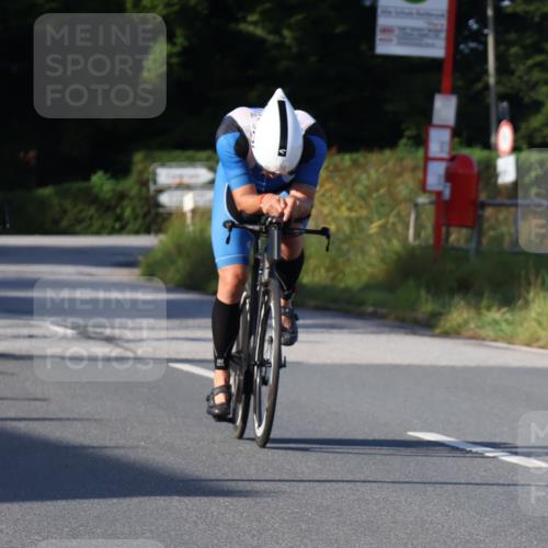 25.08.2024 - Elbe Triathlon Hamburg Fuchs,  Jonas http://msf.ph/oto/6868988 25.08.2024 09:31:40 Radfahren 173, 176, 200, 373, 397, 219 meine-sportfotos.de