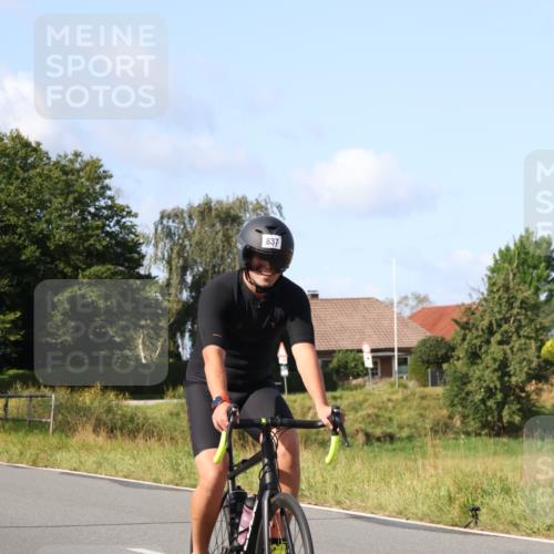 25.08.2024 - Elbe Triathlon Hamburg Fuchs,  Jonas http://msf.ph/oto/6868993 25.08.2024 10:22:29 Radfahren 637, 661 meine-sportfotos.de