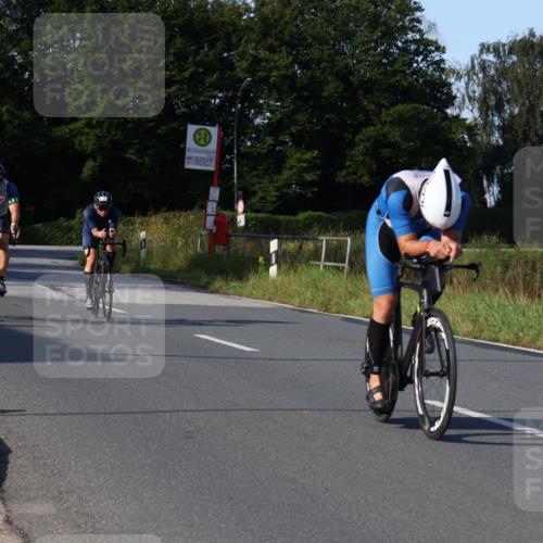 25.08.2024 - Elbe Triathlon Hamburg Fuchs,  Jonas http://msf.ph/oto/6869006 25.08.2024 09:31:41 Radfahren 173, 176, 200, 373, 397, 219, 350 meine-sportfotos.de