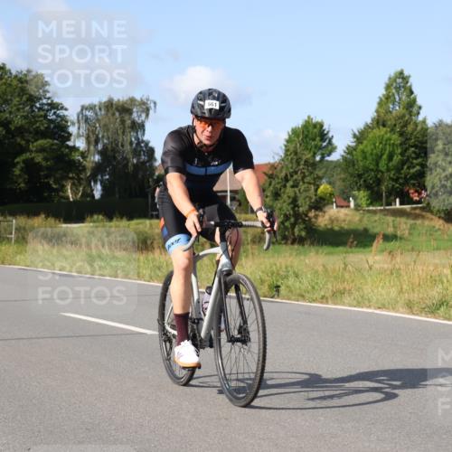 25.08.2024 - Elbe Triathlon Hamburg Fuchs,  Jonas http://msf.ph/oto/6869014 25.08.2024 10:22:33 Radfahren 637, 661, 648 meine-sportfotos.de