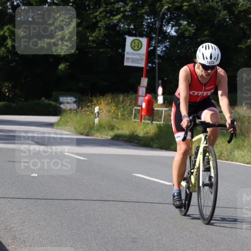 25.08.2024 - Elbe Triathlon Hamburg Fuchs,  Jonas http://msf.ph/oto/6869034 25.08.2024 11:05:20 Radfahren 1473 meine-sportfotos.de