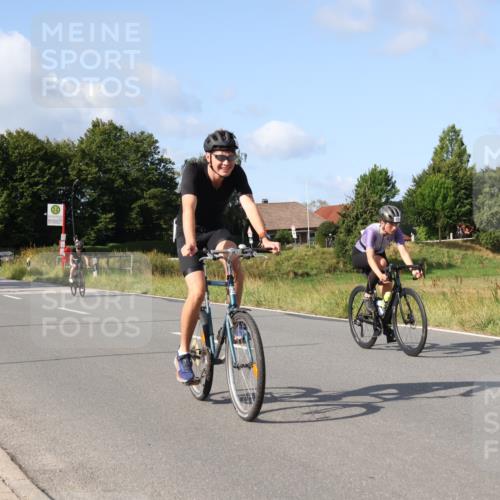 25.08.2024 - Elbe Triathlon Hamburg Fuchs,  Jonas http://msf.ph/oto/6869047 25.08.2024 10:22:48 Radfahren 471, 576, 506, 793, 509, 491, 656 meine-sportfotos.de
