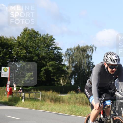 25.08.2024 - Elbe Triathlon Hamburg Fuchs,  Jonas http://msf.ph/oto/6869122 25.08.2024 10:23:05 Radfahren 623, 596, 521, 612 meine-sportfotos.de