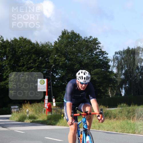 25.08.2024 - Elbe Triathlon Hamburg Fuchs,  Jonas http://msf.ph/oto/6869138 25.08.2024 10:23:14 Radfahren 479, 620, 624 meine-sportfotos.de