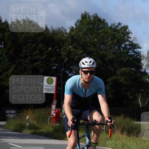 25.08.2024 - Elbe Triathlon Hamburg Fuchs,  Jonas http://msf.ph/oto/6869147 25.08.2024 10:23:18 Radfahren 479, 620, 624 meine-sportfotos.de