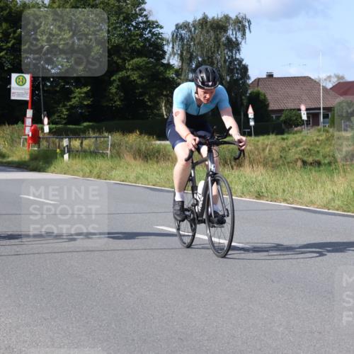 25.08.2024 - Elbe Triathlon Hamburg Fuchs,  Jonas http://msf.ph/oto/6869170 25.08.2024 10:23:33 Radfahren 645, 571, 397, 395 meine-sportfotos.de