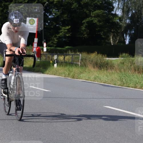 25.08.2024 - Elbe Triathlon Hamburg Fuchs,  Jonas http://msf.ph/oto/6869172 25.08.2024 10:23:34 Radfahren 645, 571, 397, 395 meine-sportfotos.de