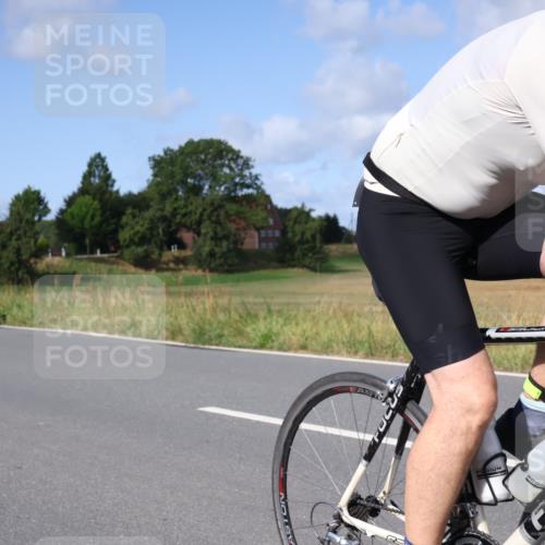 25.08.2024 - Elbe Triathlon Hamburg Fuchs,  Jonas http://msf.ph/oto/6869189 25.08.2024 10:23:35 Radfahren 645, 571, 397, 395 meine-sportfotos.de