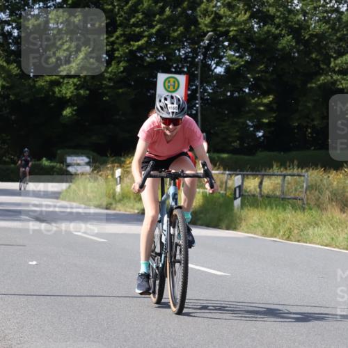 25.08.2024 - Elbe Triathlon Hamburg Fuchs,  Jonas http://msf.ph/oto/6869200 25.08.2024 11:05:51 Radfahren 1660, 1516 meine-sportfotos.de