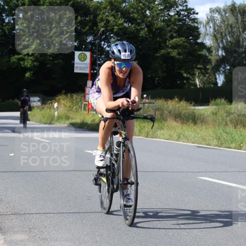 25.08.2024 - Elbe Triathlon Hamburg Fuchs,  Jonas http://msf.ph/oto/6869227 25.08.2024 11:05:55 Radfahren 1660, 1516, 1709, 1659, 1627 meine-sportfotos.de