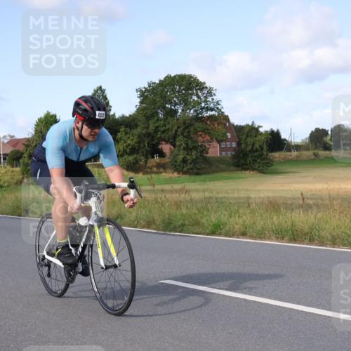 25.08.2024 - Elbe Triathlon Hamburg Fuchs,  Jonas http://msf.ph/oto/6869239 25.08.2024 10:23:48 Radfahren 653 meine-sportfotos.de
