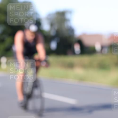 25.08.2024 - Elbe Triathlon Hamburg Fuchs,  Jonas http://msf.ph/oto/6869244 25.08.2024 09:32:03 Radfahren 396, 229, 423, 206, 345, 391 meine-sportfotos.de