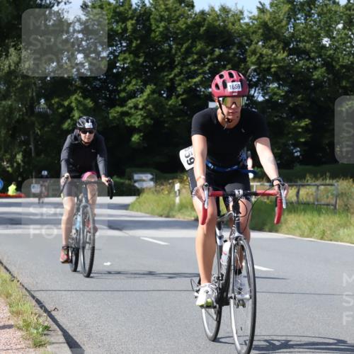 25.08.2024 - Elbe Triathlon Hamburg Fuchs,  Jonas http://msf.ph/oto/6869247 25.08.2024 11:05:59 Radfahren 1516, 1709, 1659, 1627, 1592 meine-sportfotos.de