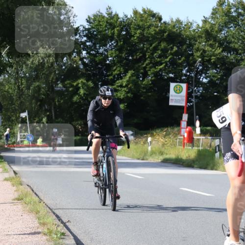 25.08.2024 - Elbe Triathlon Hamburg Fuchs,  Jonas http://msf.ph/oto/6869256 25.08.2024 11:05:59 Radfahren 1516, 1709, 1659, 1627, 1592 meine-sportfotos.de