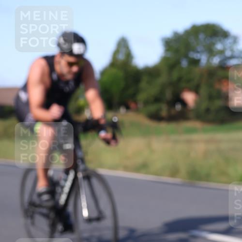 25.08.2024 - Elbe Triathlon Hamburg Fuchs,  Jonas http://msf.ph/oto/6869258 25.08.2024 09:32:03 Radfahren 396, 229, 423, 206, 345, 391 meine-sportfotos.de