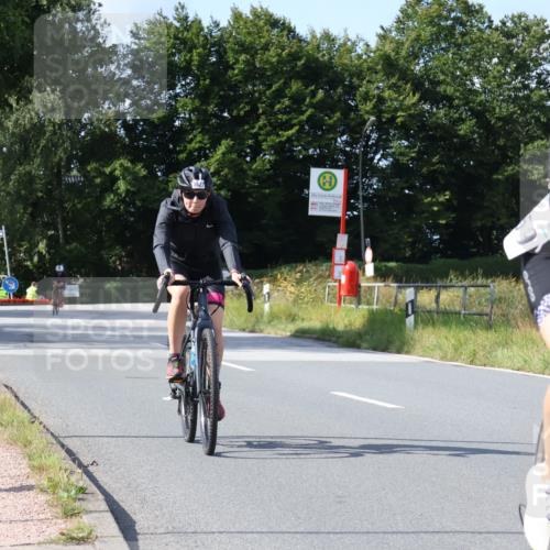 25.08.2024 - Elbe Triathlon Hamburg Fuchs,  Jonas http://msf.ph/oto/6869262 25.08.2024 11:05:59 Radfahren 1516, 1709, 1659, 1627, 1592 meine-sportfotos.de