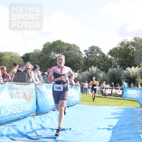25.08.2024 - Elbe Triathlon Hamburg H.Heesch http://msf.ph/oto/6869302 25.08.2024 11:07:16 Ziel 145, 181, 211 meine-sportfotos.de