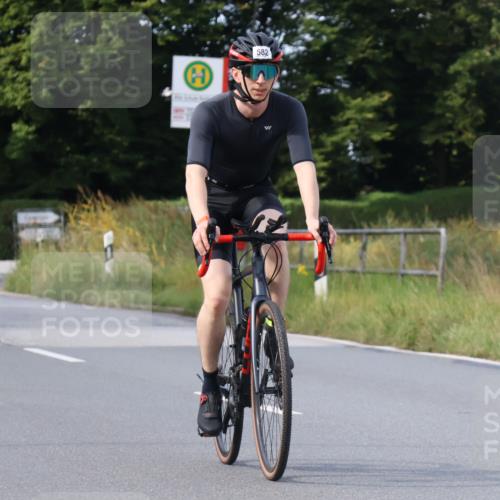 25.08.2024 - Elbe Triathlon Hamburg Fuchs,  Jonas http://msf.ph/oto/6869342 25.08.2024 10:24:10 Radfahren 472, 604, 582, 461 meine-sportfotos.de