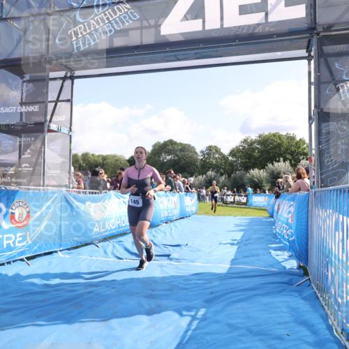 25.08.2024 - Elbe Triathlon Hamburg H.Heesch http://msf.ph/oto/6869348 25.08.2024 11:07:17 Ziel 145, 181, 211 meine-sportfotos.de