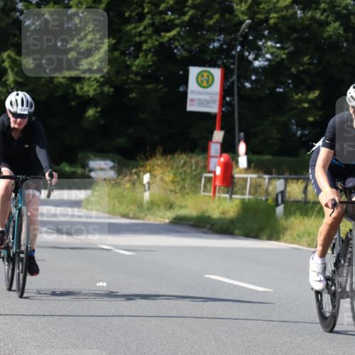 25.08.2024 - Elbe Triathlon Hamburg Fuchs,  Jonas http://msf.ph/oto/6869349 25.08.2024 11:07:19 Radfahren 1587, 1633, 1661, 1522 meine-sportfotos.de