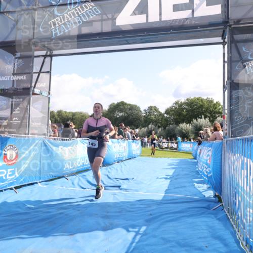 25.08.2024 - Elbe Triathlon Hamburg H.Heesch http://msf.ph/oto/6869354 25.08.2024 11:07:17 Ziel 145, 181, 211 meine-sportfotos.de