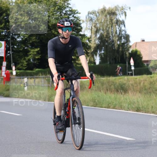 25.08.2024 - Elbe Triathlon Hamburg Fuchs,  Jonas http://msf.ph/oto/6869355 25.08.2024 10:24:10 Radfahren 472, 604, 582, 461 meine-sportfotos.de